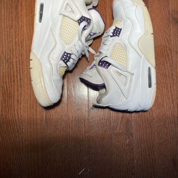 Air Jordan 4 Metallic Purple - Picture 4 of 10